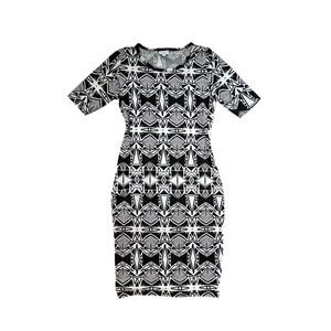 Bodycon Tee Shirt Dress in Black and White Geometric Print Women’s Small EUC